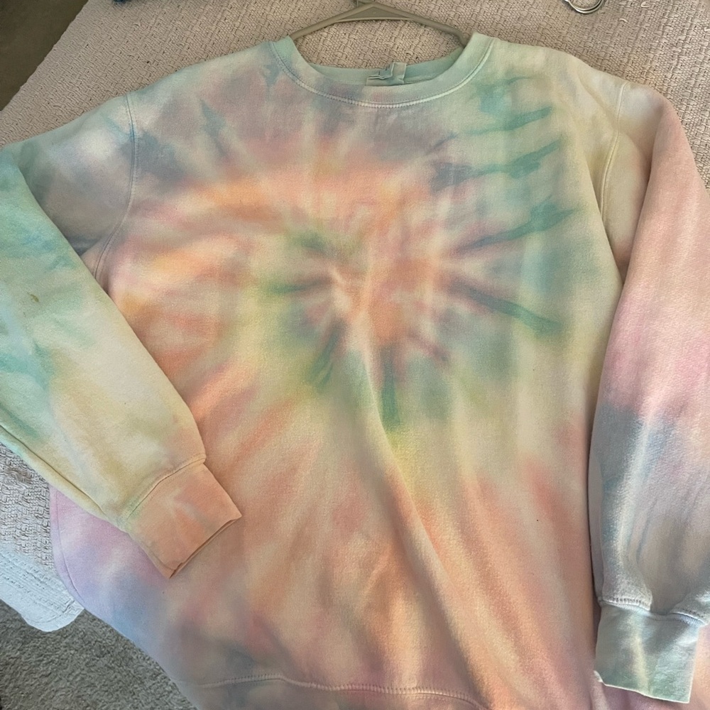 rainbow tie dye crewneck